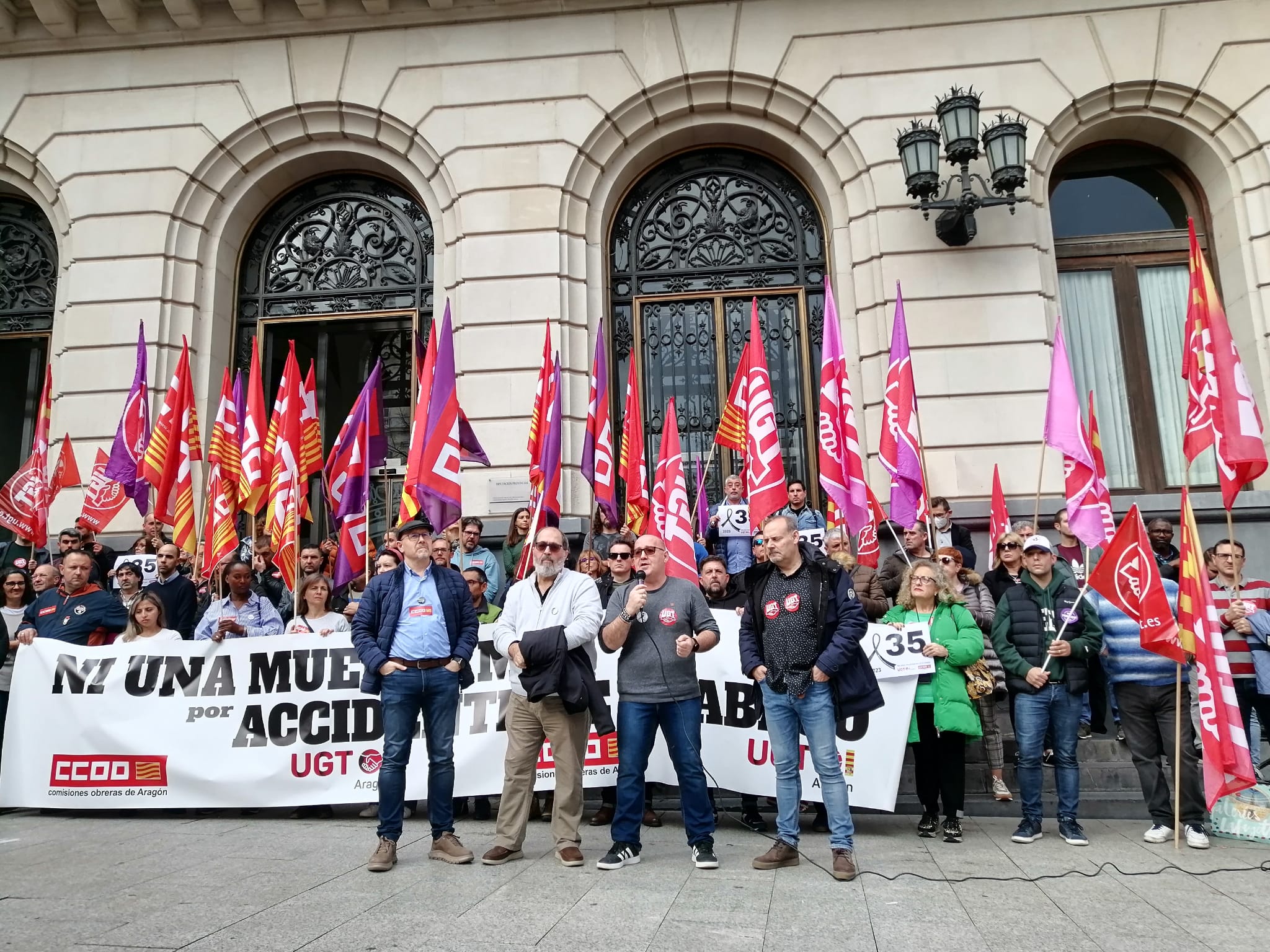 Imagen concentración contra la siniestralidad laboral